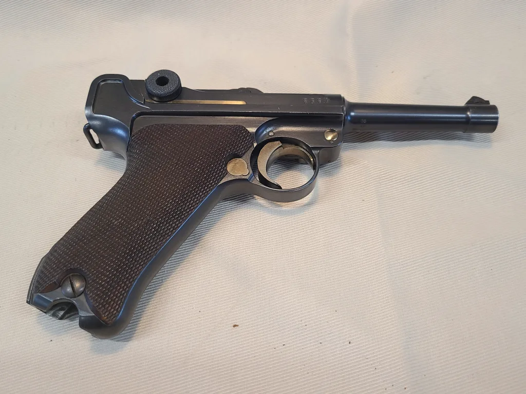 1915 DWM Luger